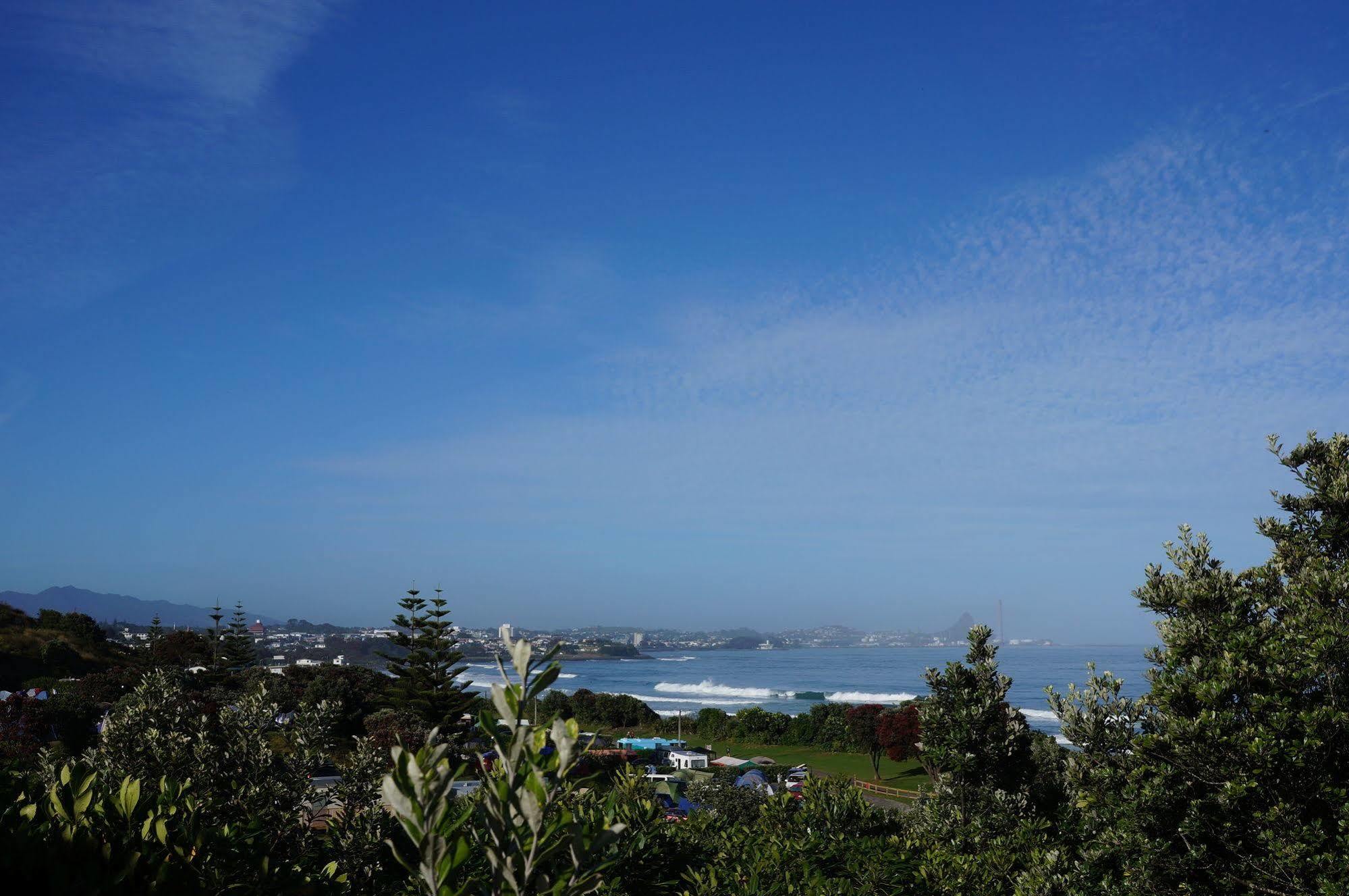 Fitzroy Beach Holiday Park New Plymouth Exterior photo